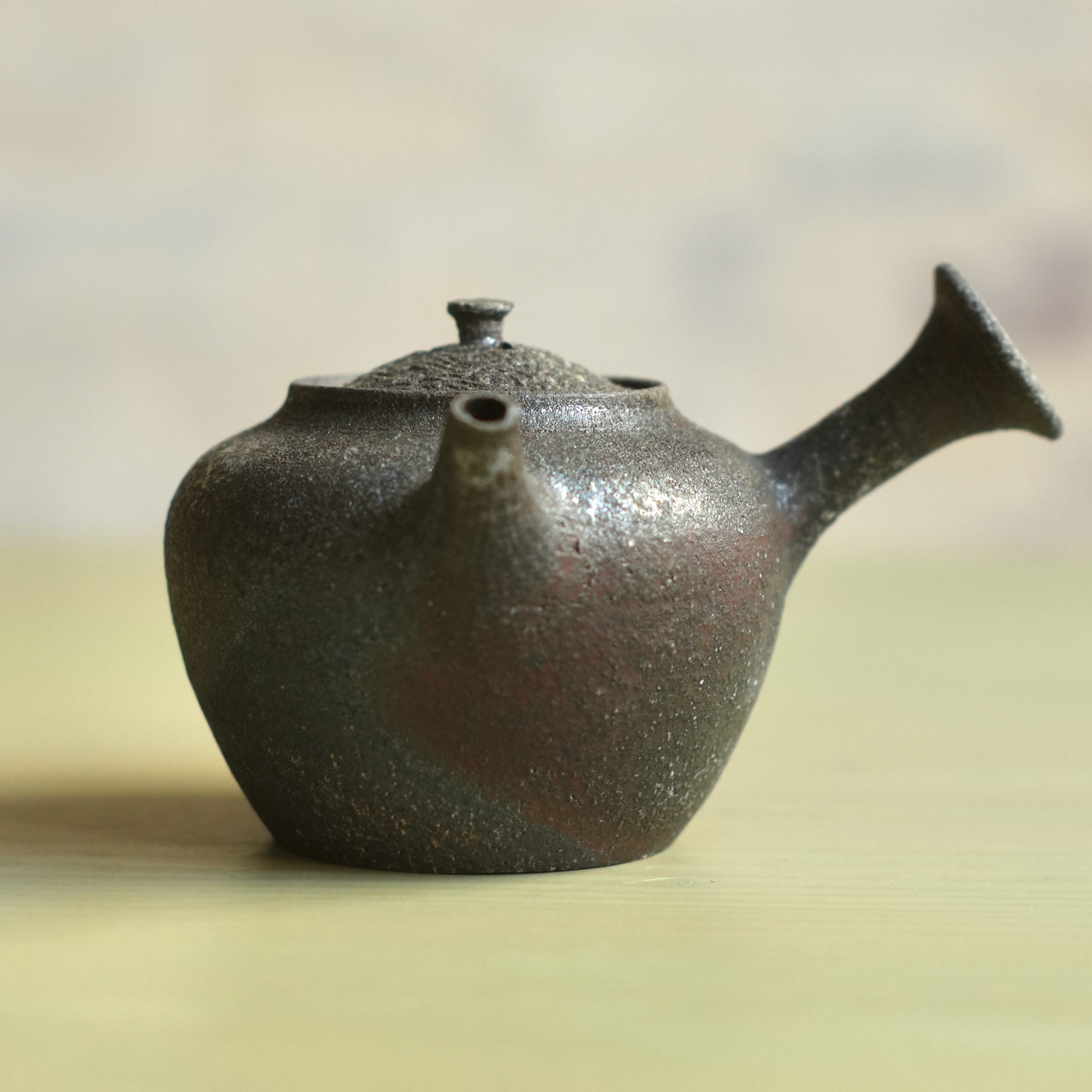 Yokode Kyūsu #1 | Yakishime | Michihiro & Kumiko Dōmoto - Image 3