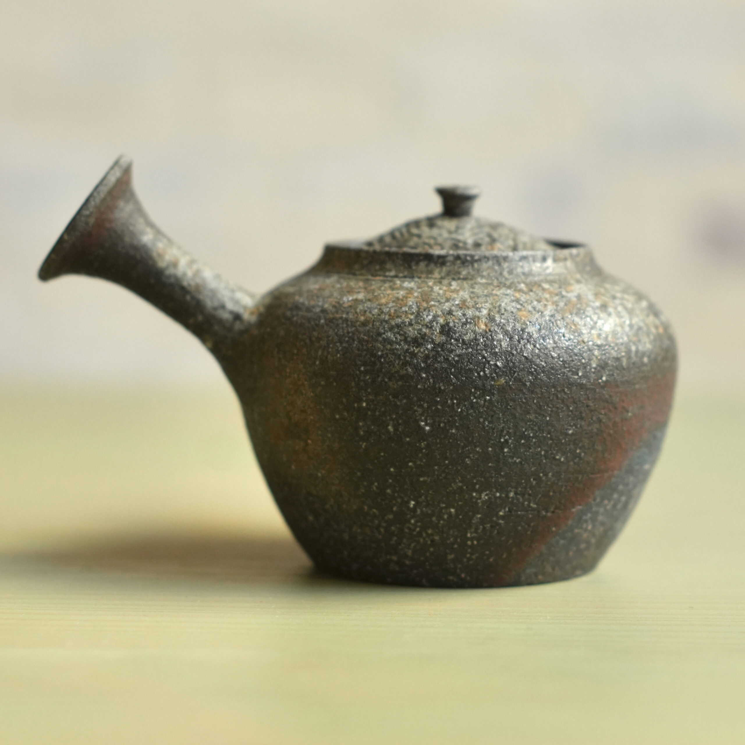 Yokode Kyūsu #1 | Yakishime | Michihiro & Kumiko Dōmoto - Image 5