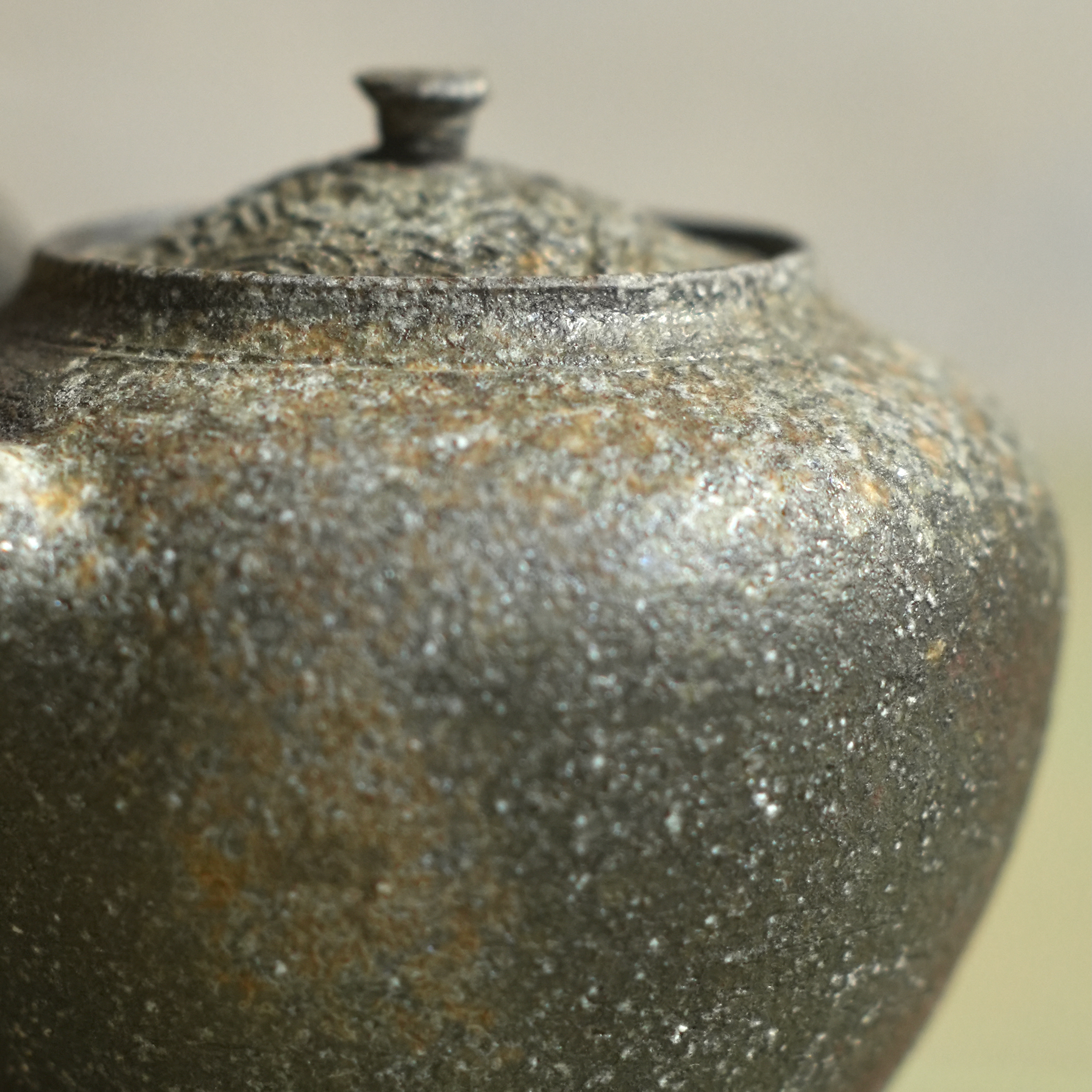 Yokode Kyūsu #1 | Yakishime | Michihiro & Kumiko Dōmoto - Image 10