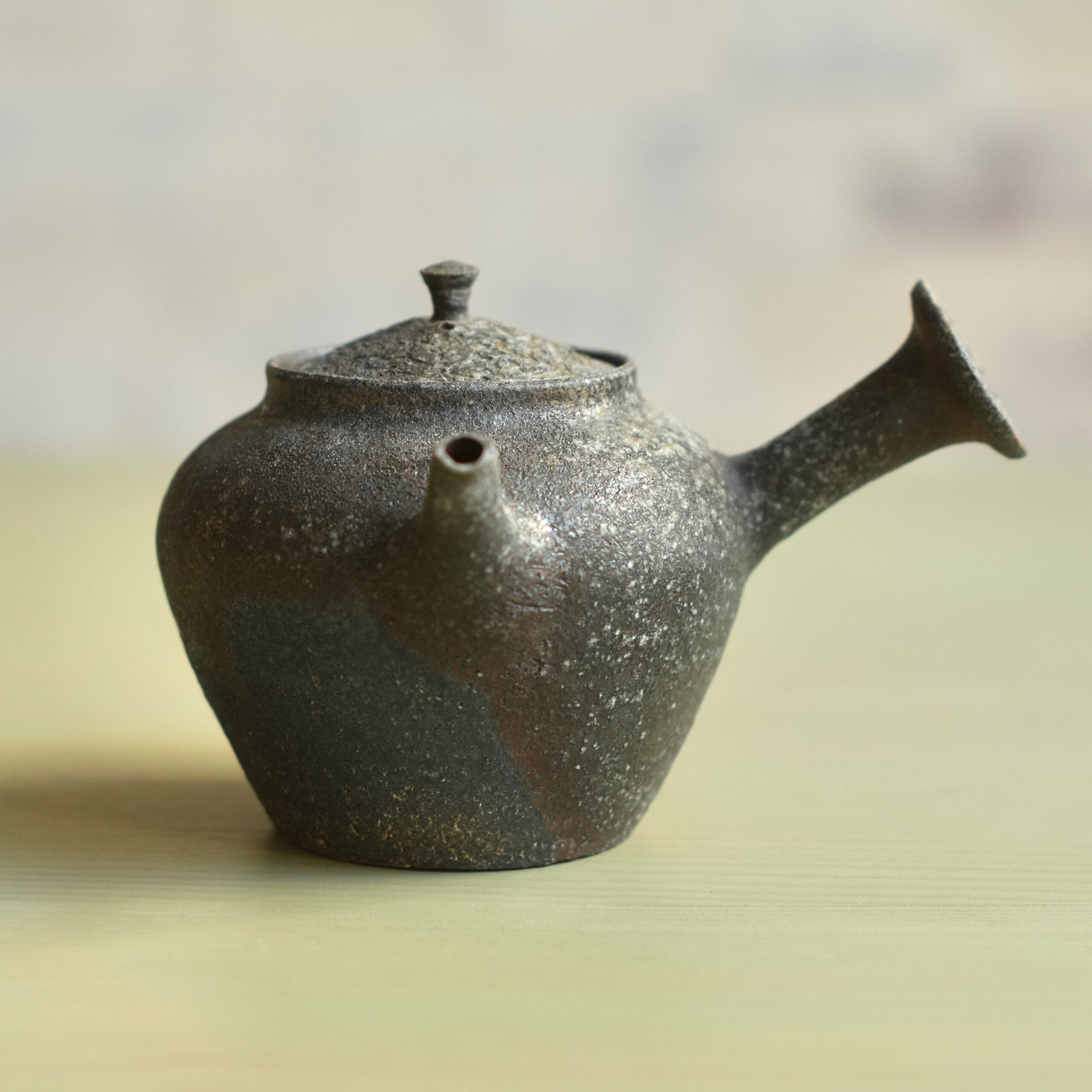 Yokode Kyūsu #2 | Yakishime | Michihiro & Kumiko Dōmoto - Image 2